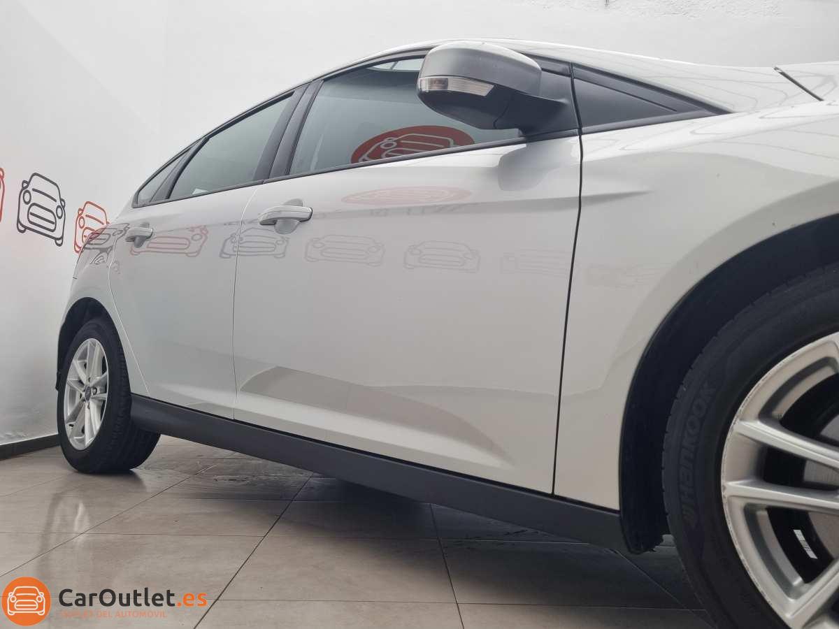 3 - Ford Focus 2018 - AUTO