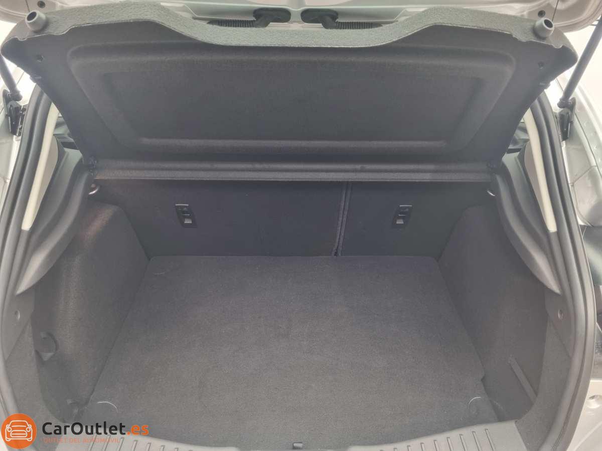 10 - Ford Focus 2018 - AUTO