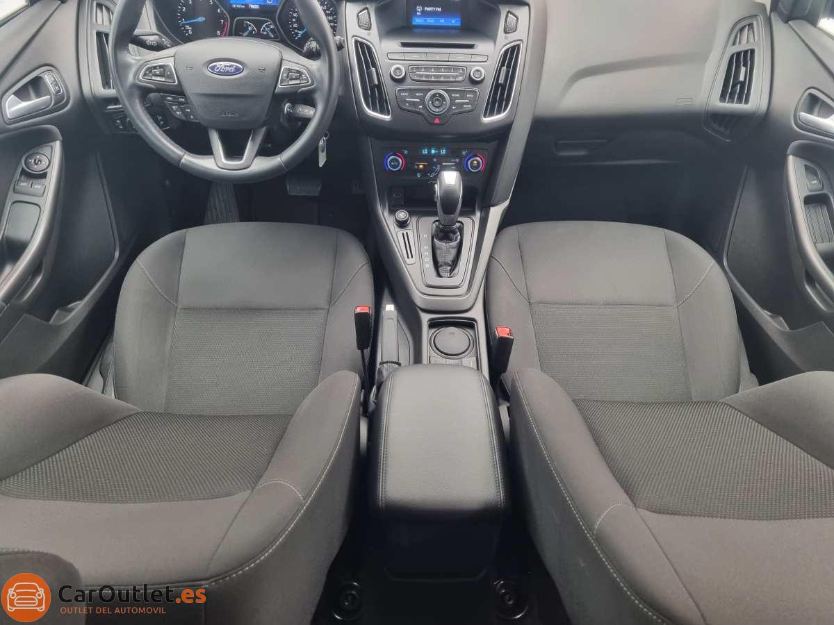 16 - Ford Focus 2018 - AUTO