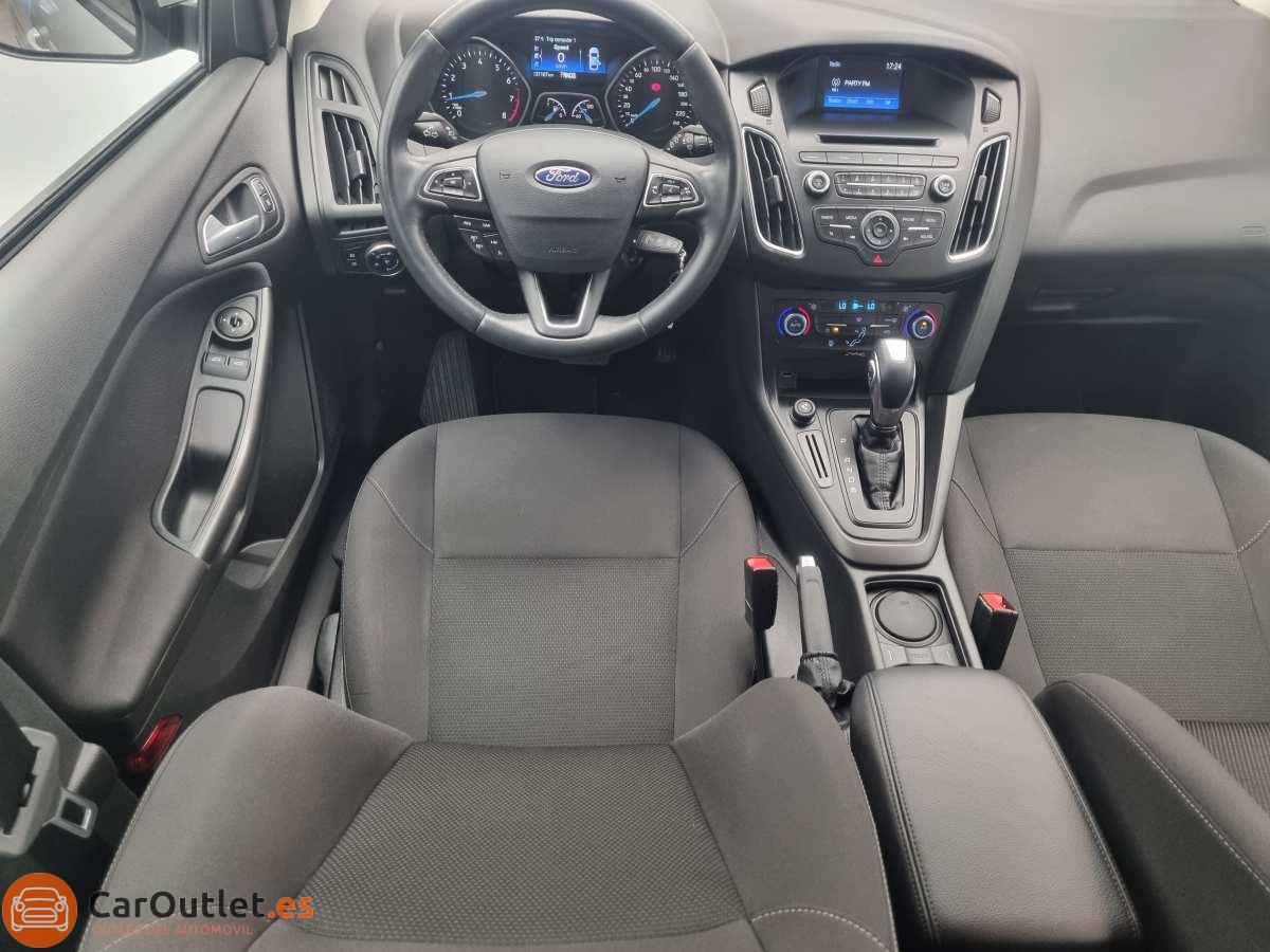 18 - Ford Focus 2018 - AUTO