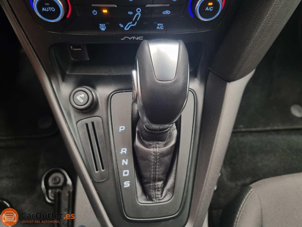 26 - Ford Focus 2018 - AUTO