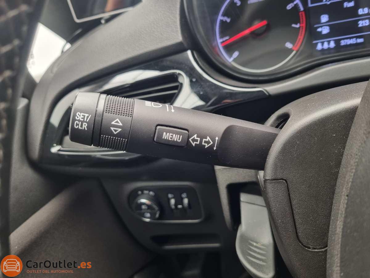 24 - Opel Corsa 2018 - AUTO