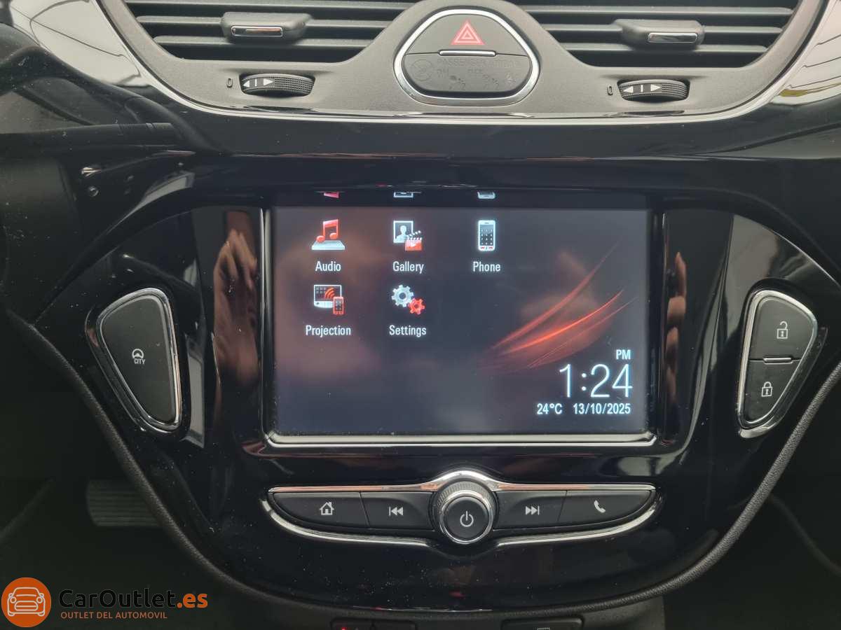 28 - Opel Corsa 2018 - AUTO