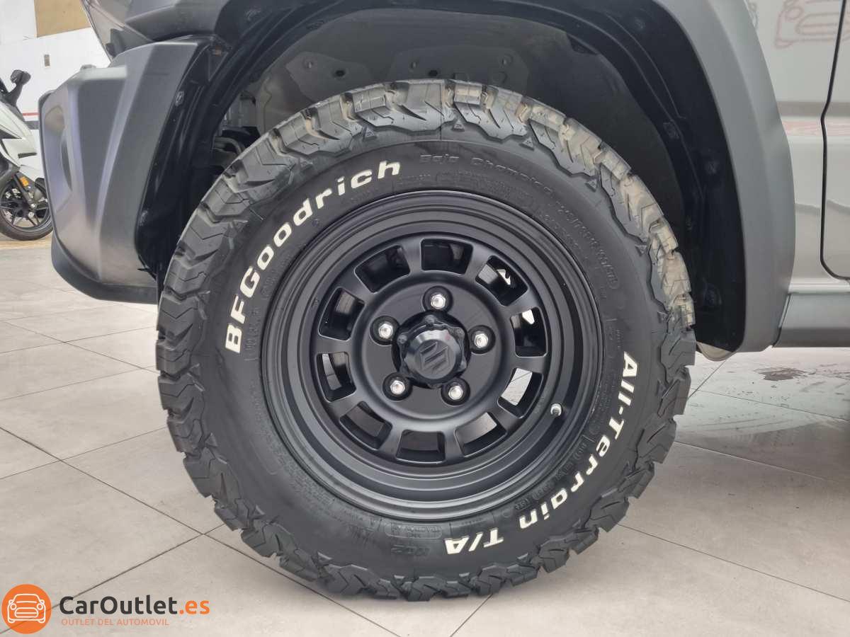 6 - Suzuki Jimny 2020