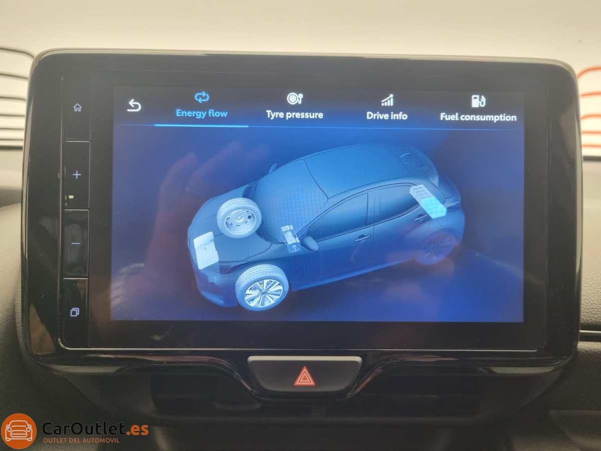 30 - Toyota Yaris 2022 - AUTO
