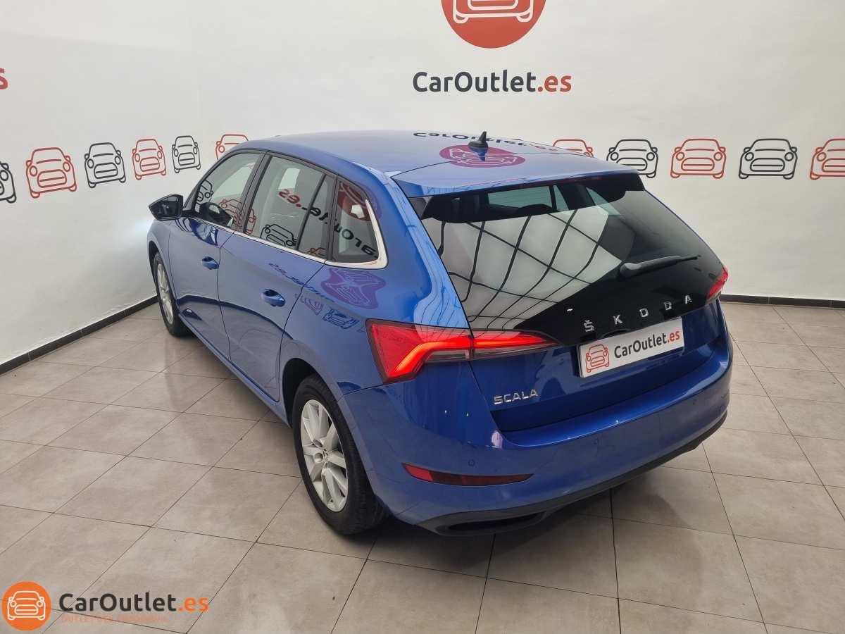 10 - Skoda Scala 2021