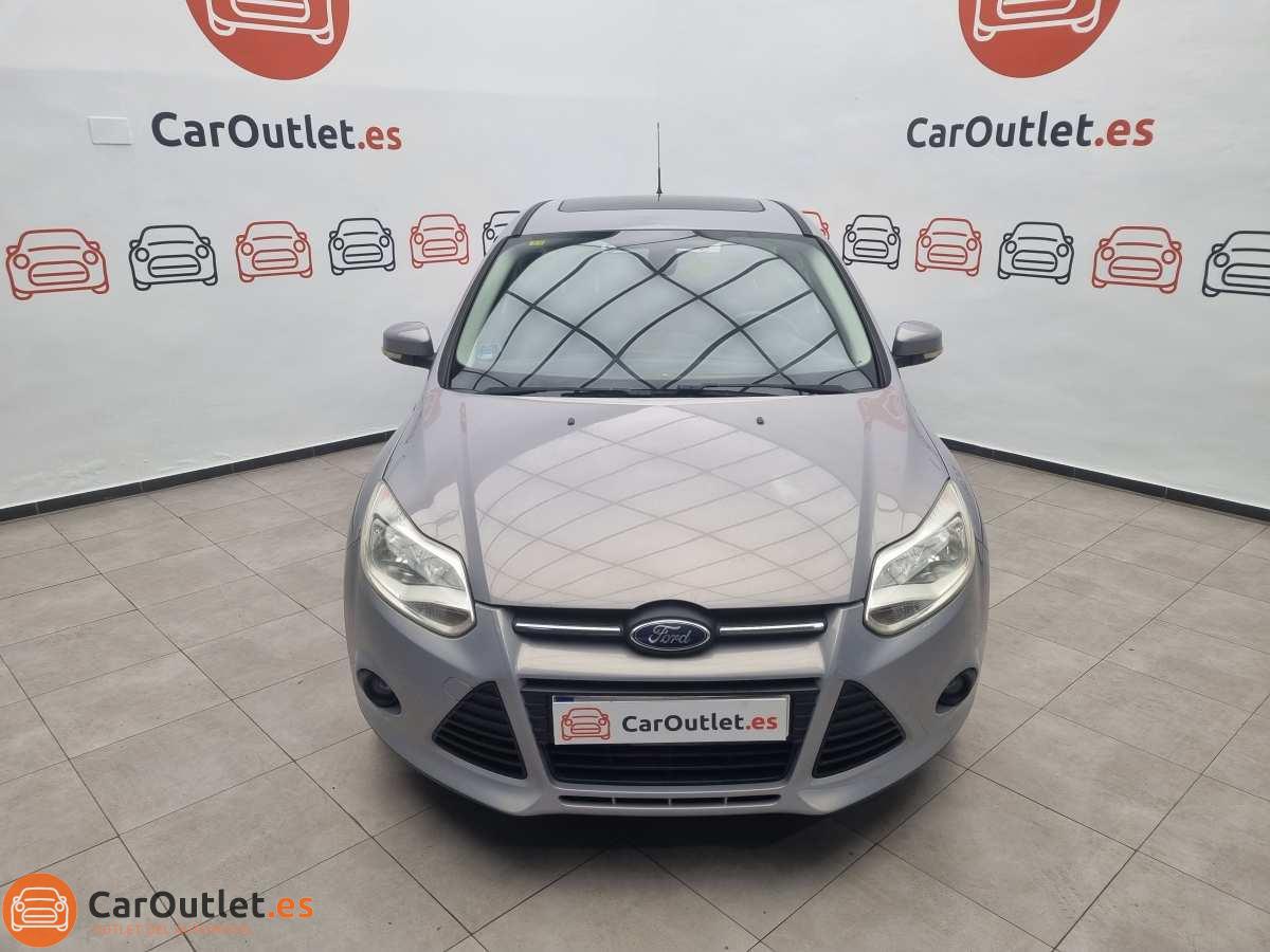 1 - Ford Focus 2012 - AUTO