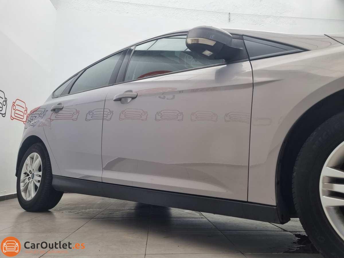 3 - Ford Focus 2012 - AUTO