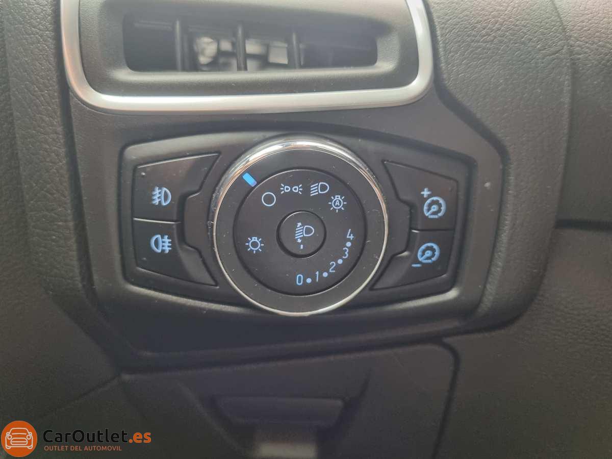 26 - Ford Focus 2012 - AUTO