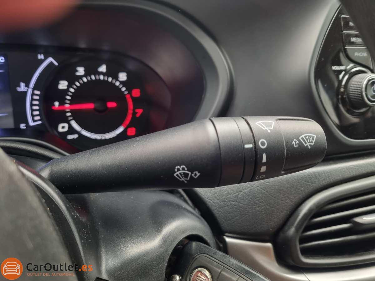 22 - Fiat Tipo 2018