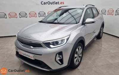Kia Stonic Petrol - 2024