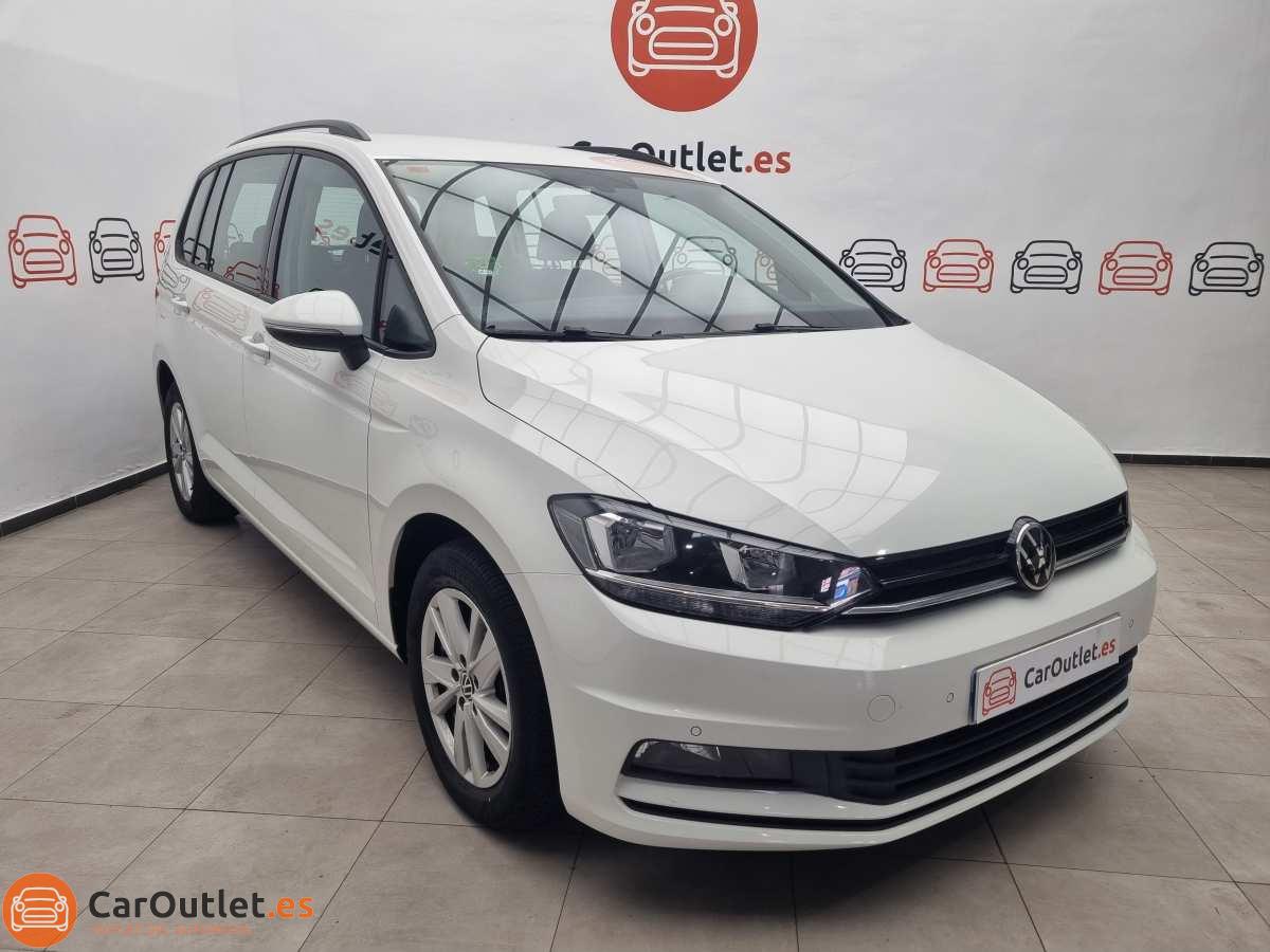 2 - Volkswagen Touran 2021 - AUTO