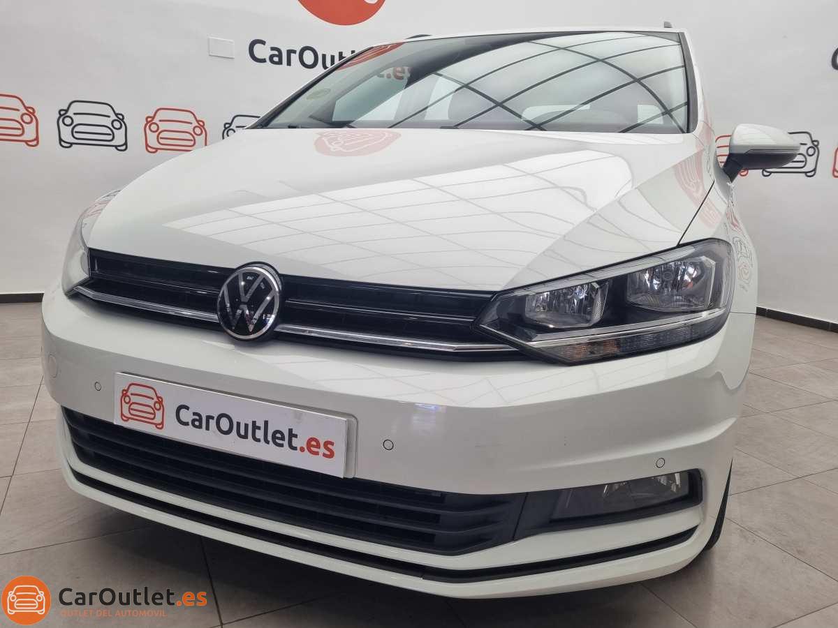 5 - Volkswagen Touran 2021 - AUTO