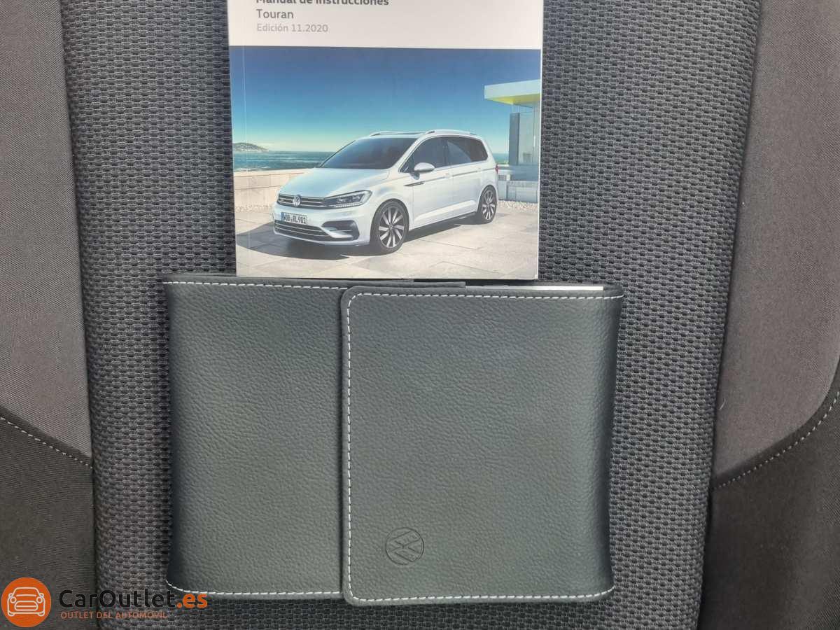 34 - Volkswagen Touran 2021 - AUTO