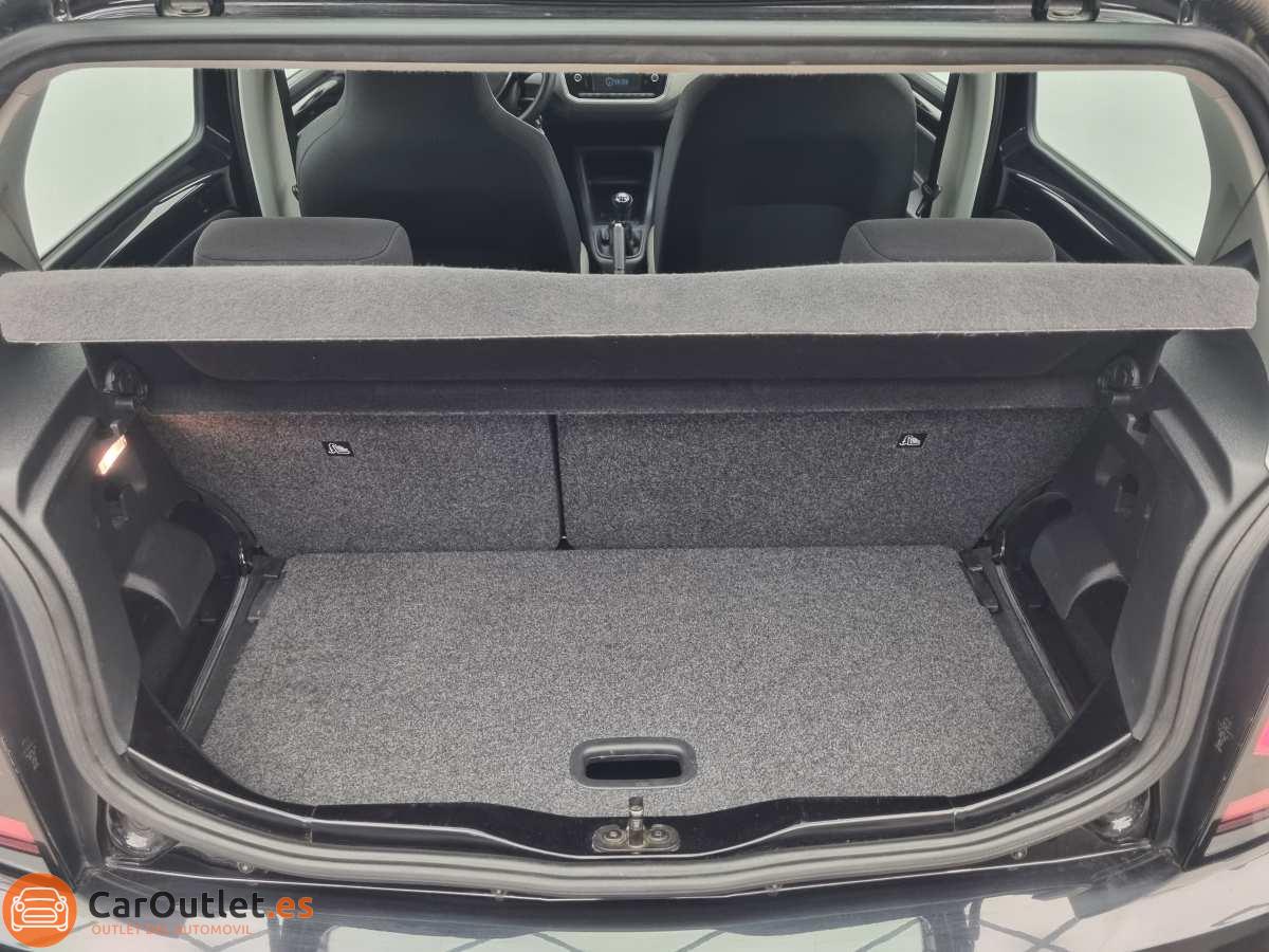 8 - Volkswagen UP 2017