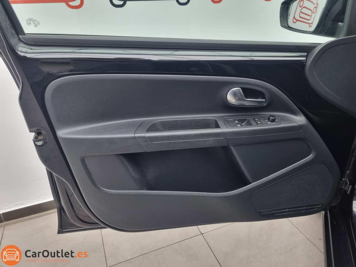 10 - Volkswagen UP 2017