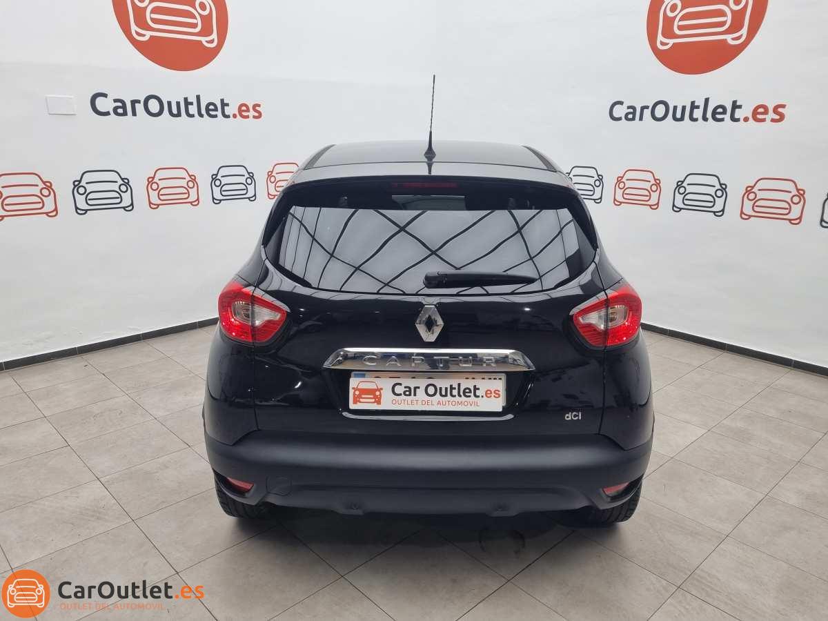 8 - Renault Captur 2015 - AUTO
