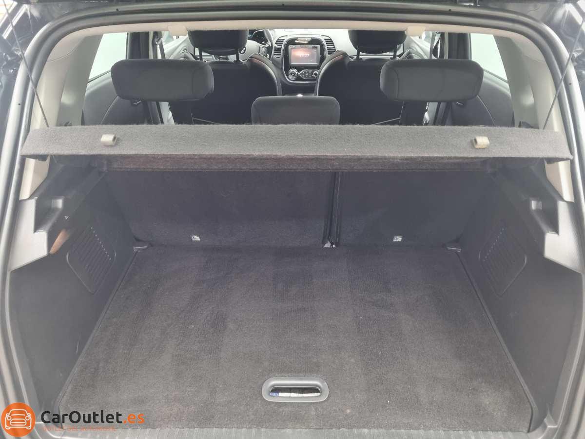 10 - Renault Captur 2015 - AUTO