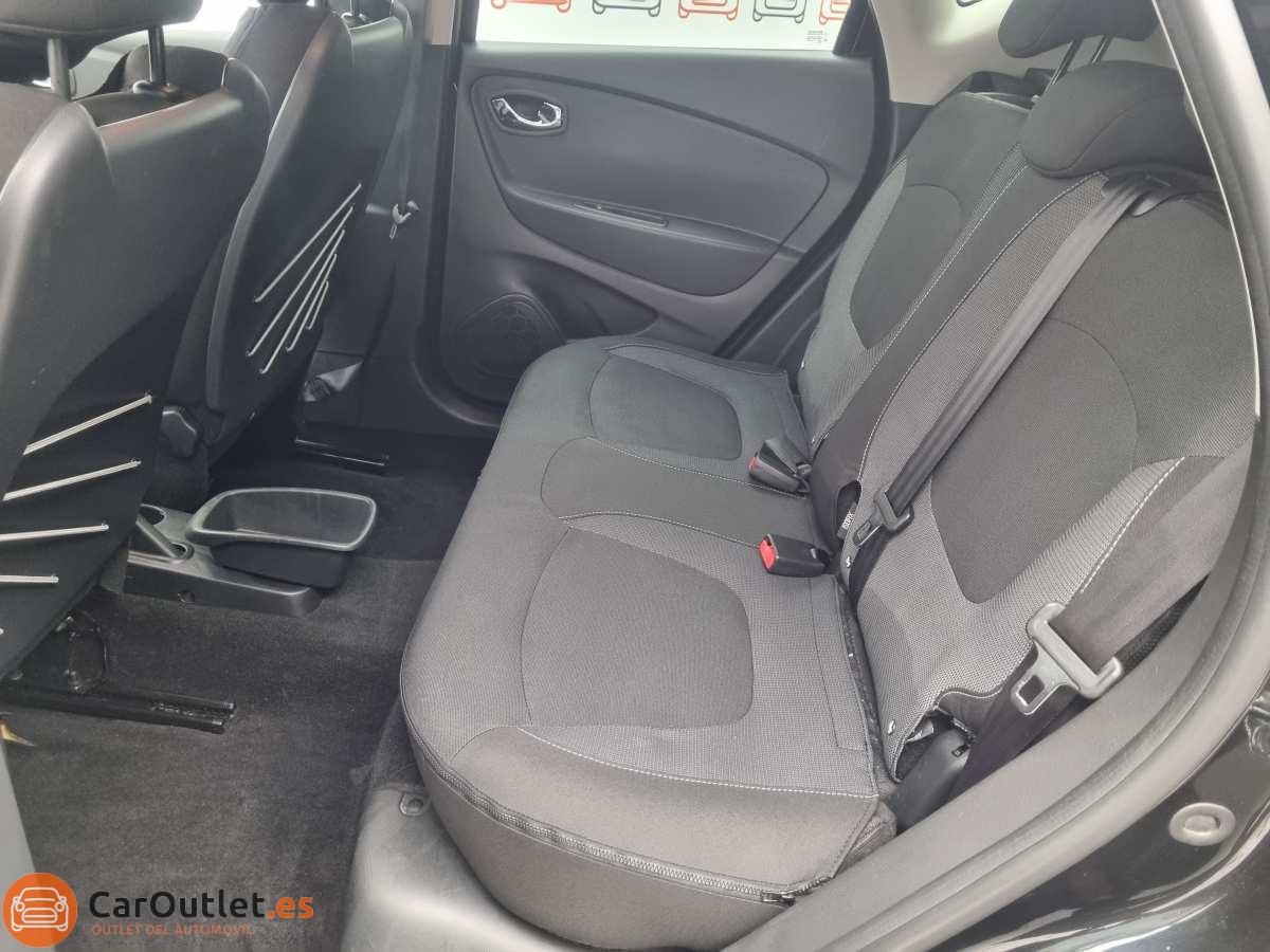 11 - Renault Captur 2015 - AUTO