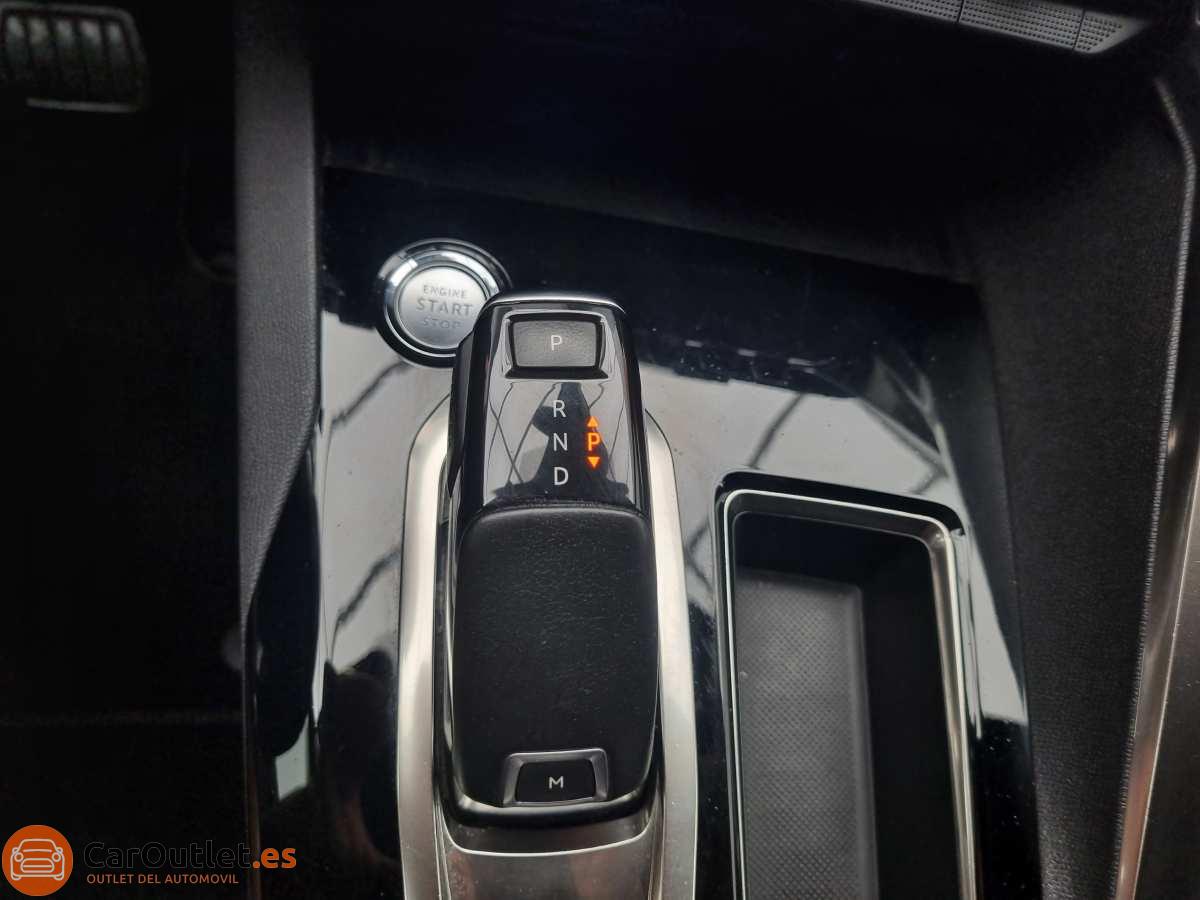 30 - Peugeot 3008 2020 - AUTO