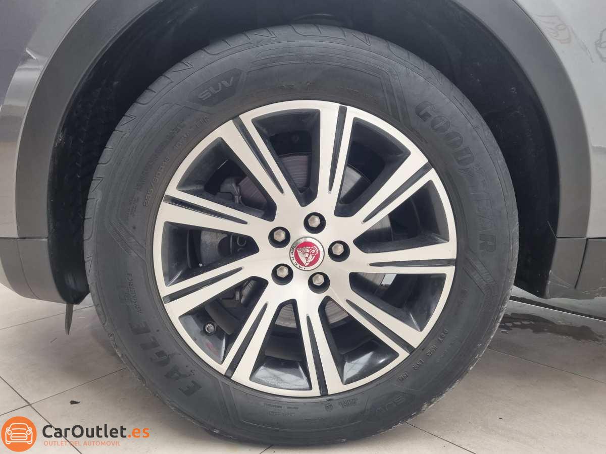 7 - Jaguar E-Pace 2019 - AUTO