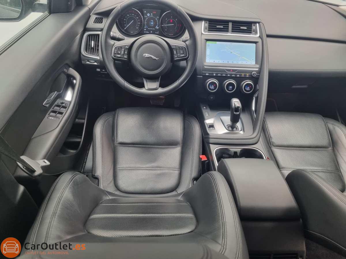 19 - Jaguar E-Pace 2019 - AUTO