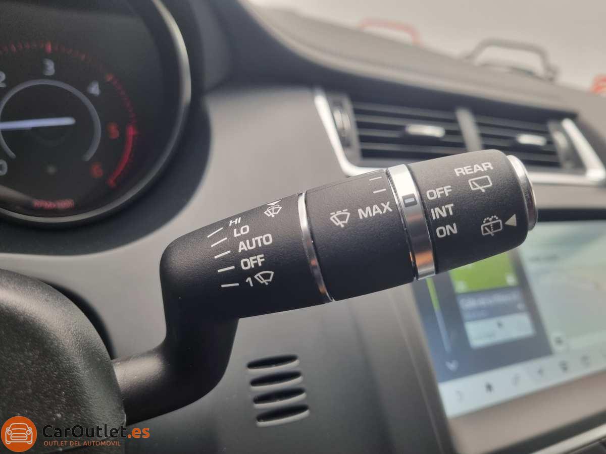 24 - Jaguar E-Pace 2019 - AUTO