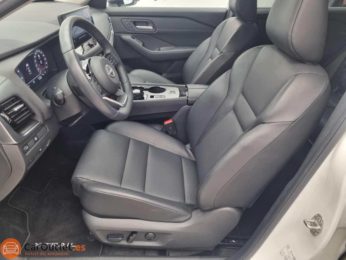 18 - Nissan X Trail 2025 - AUTO