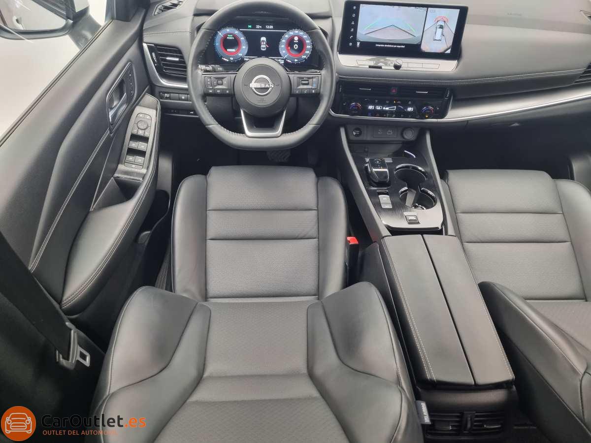 22 - Nissan X Trail 2025 - AUTO