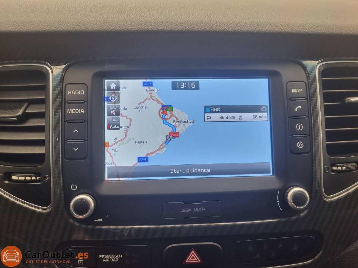 30 - Kia Carens 2018