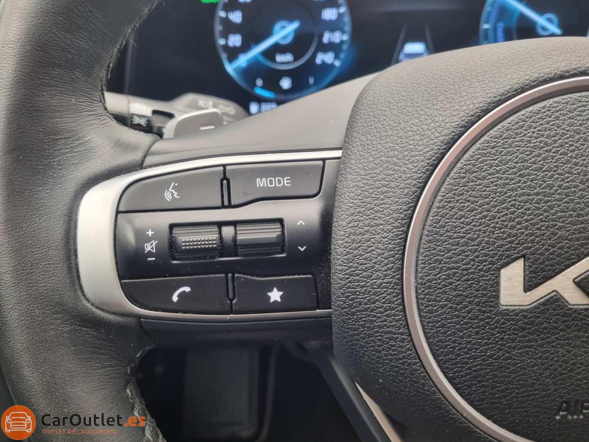 26 - Kia Sportage 2023 - AUTO
