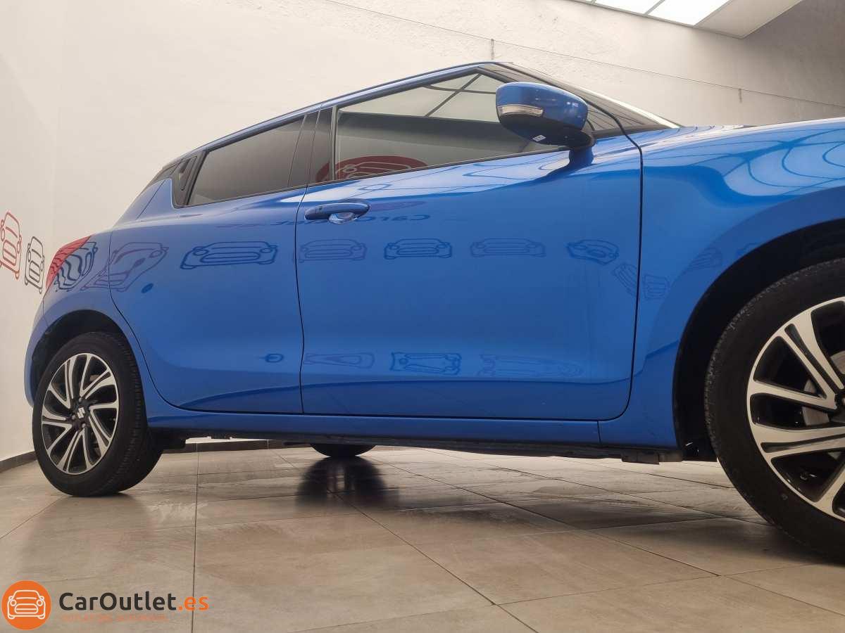 3 - Suzuki Swift 2020 - AUTO