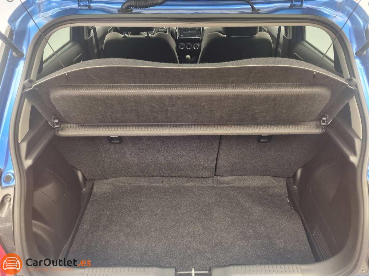 11 - Suzuki Swift 2020 - AUTO