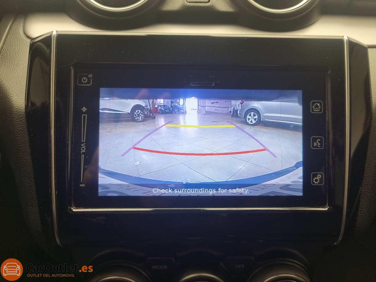 28 - Suzuki Swift 2020 - AUTO