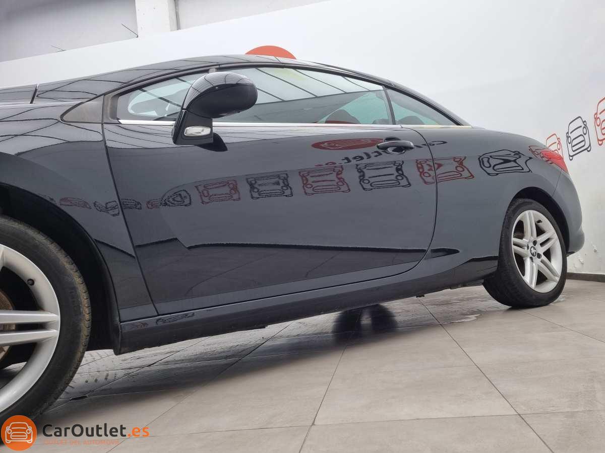 4 - Peugeot 308 2012 - CABRIO