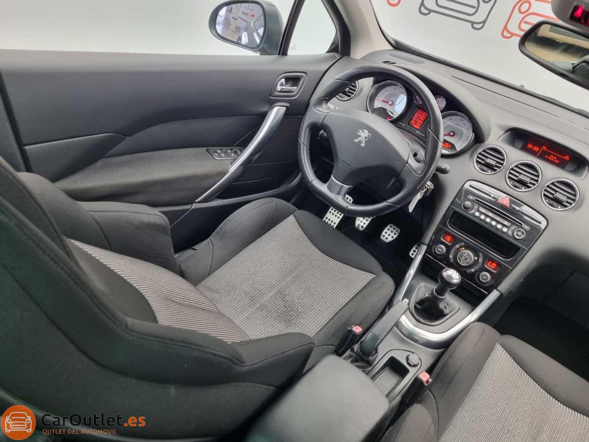 23 - Peugeot 308 2012 - CABRIO