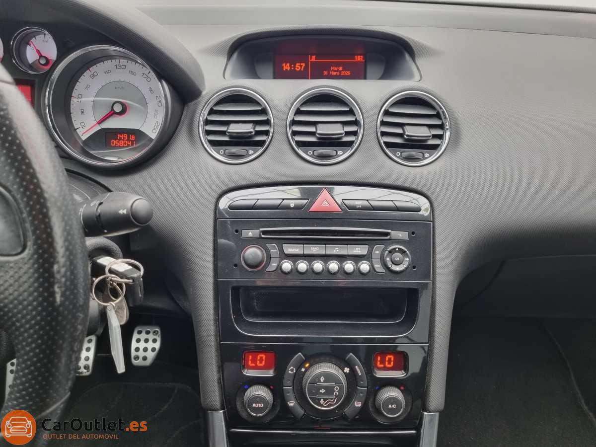 29 - Peugeot 308 2012 - CABRIO