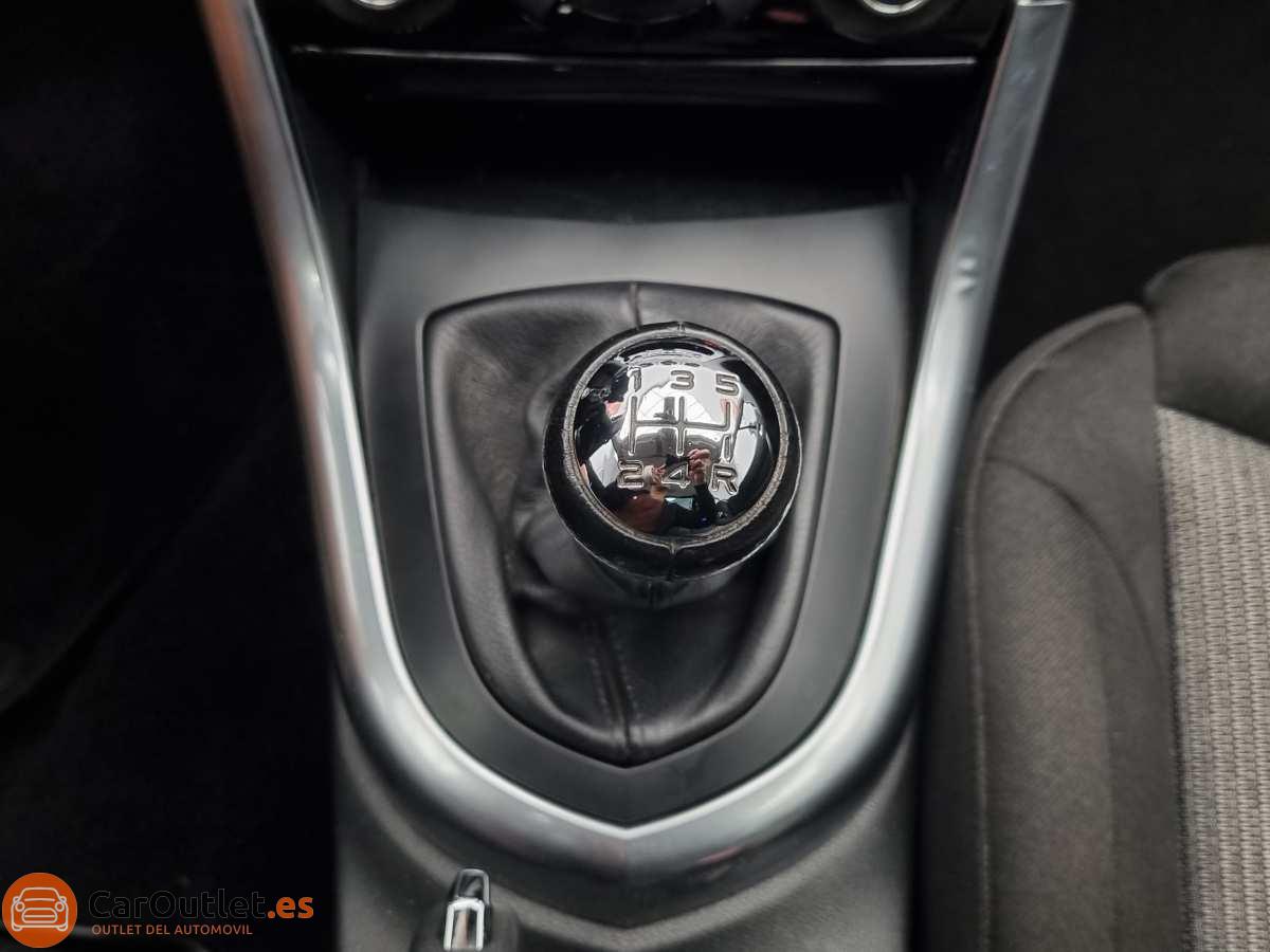 29 - Peugeot 308 2012 - CABRIO