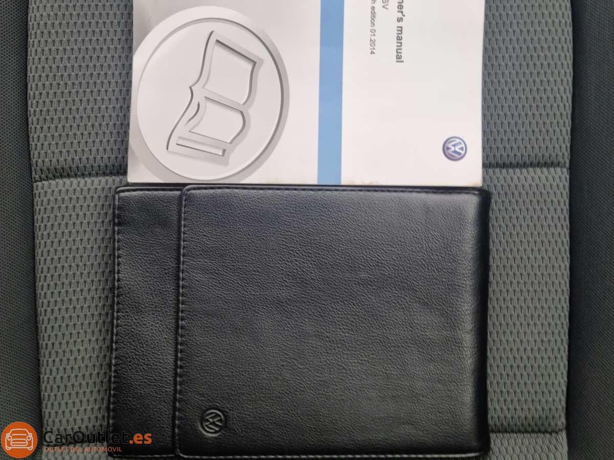 31 - Volkswagen Golf Sportsvan 2014