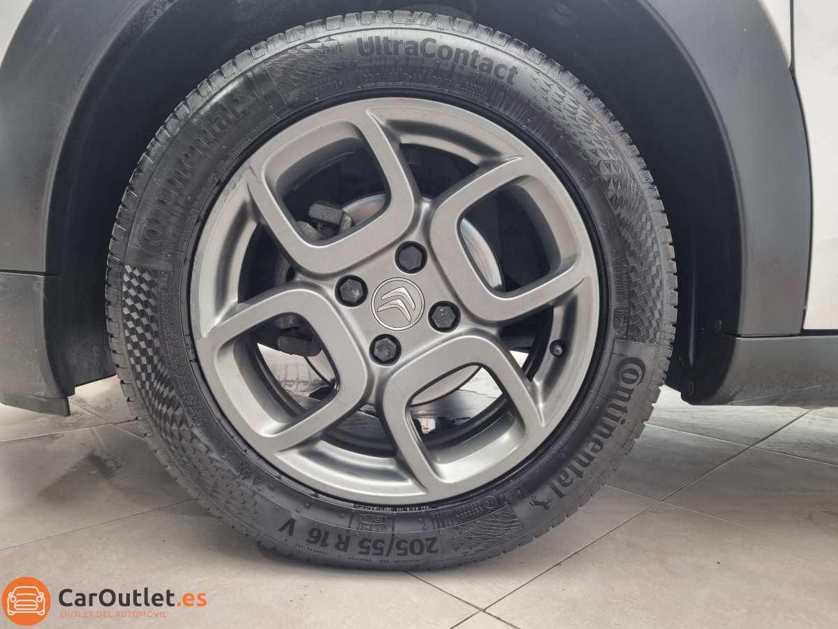 7 - Citroen C4 2015 - AUTO