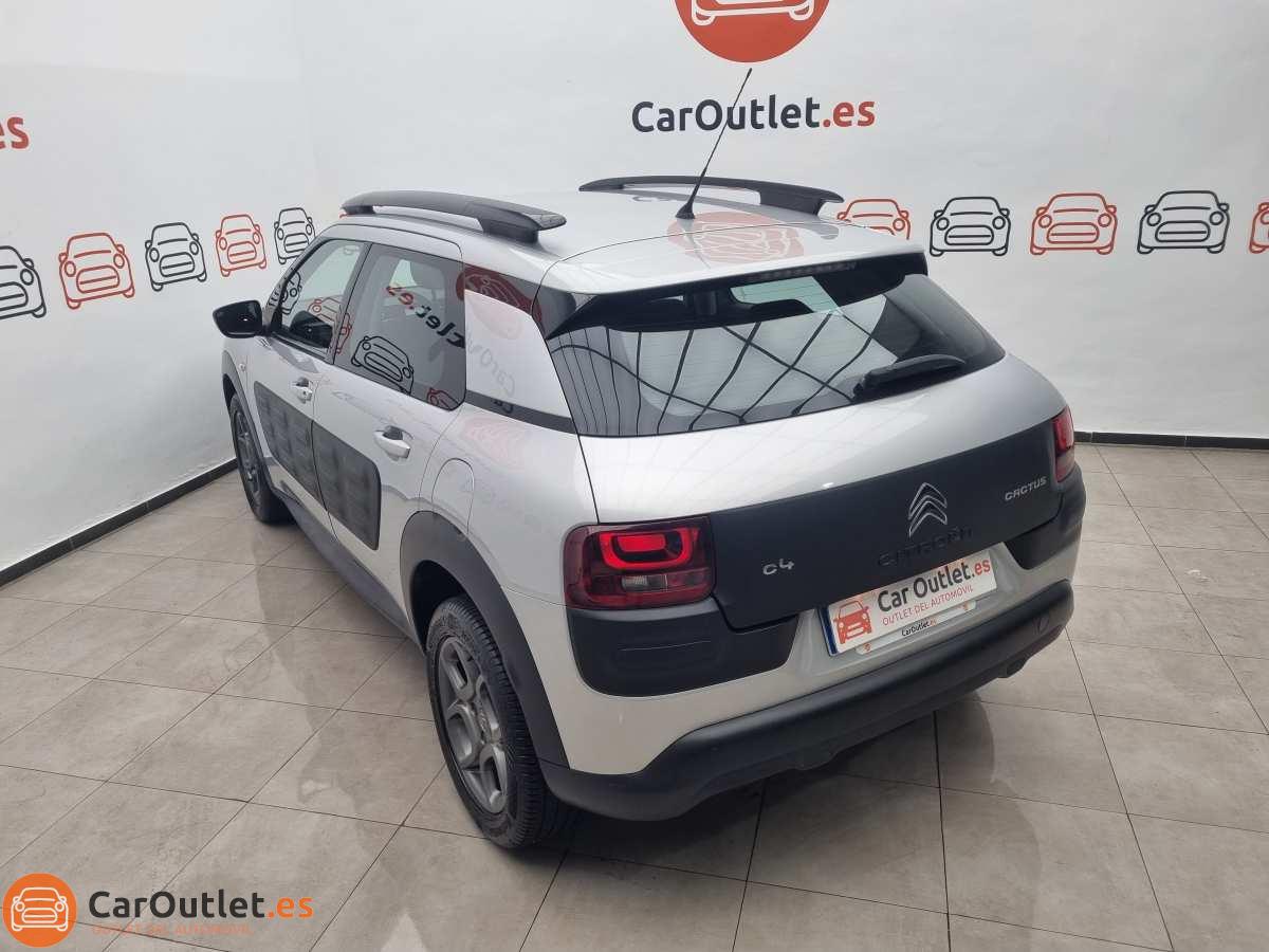 10 - Citroen C4 2015 - AUTO