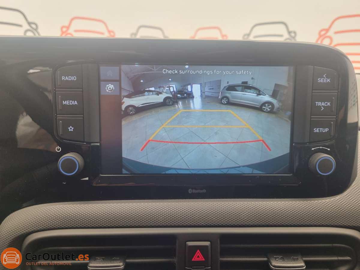 28 - Hyundai i10 2023 - AUTO