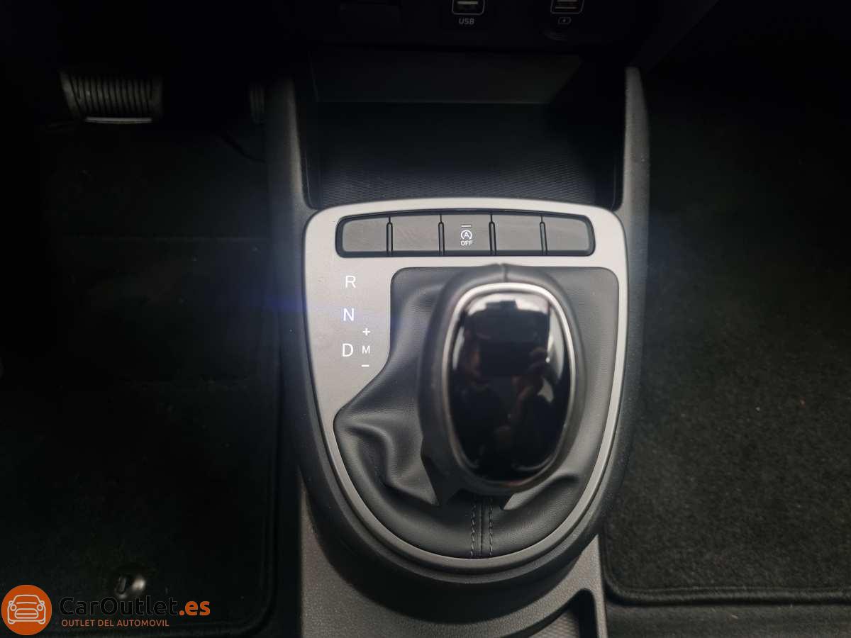 29 - Hyundai i10 2023 - AUTO