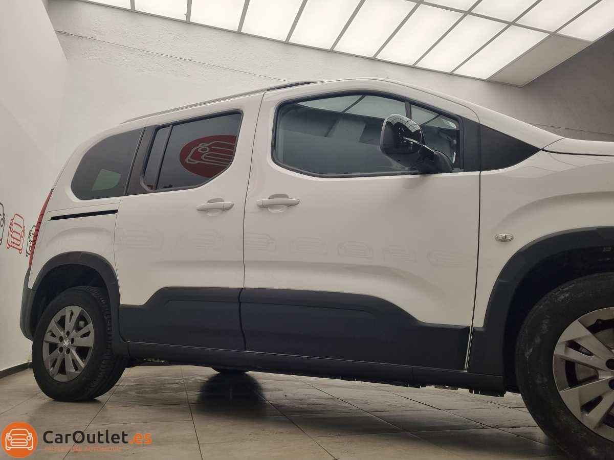 3 - Peugeot RIFTER 2022 - AUTO