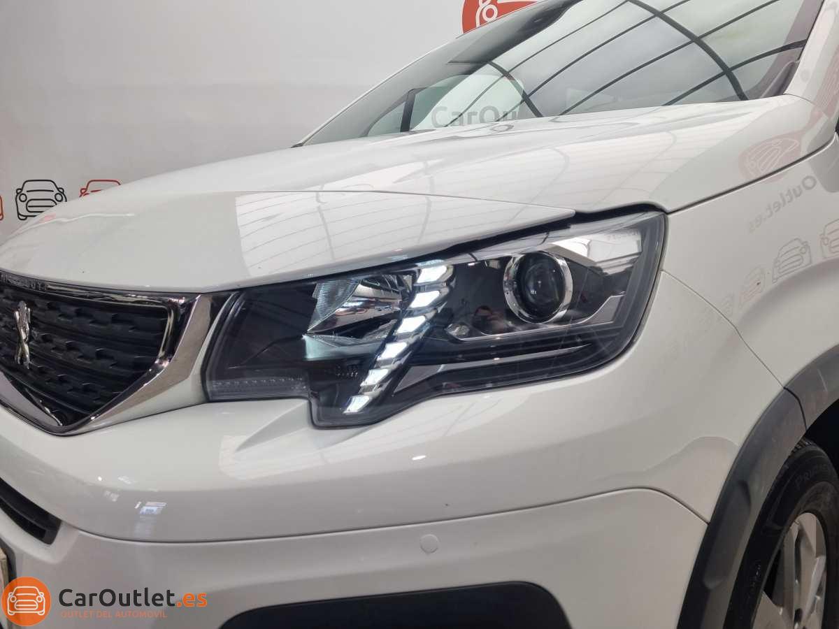 6 - Peugeot RIFTER 2022 - AUTO