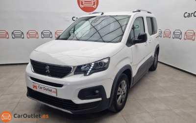 Peugeot RIFTER Petrol - 2022