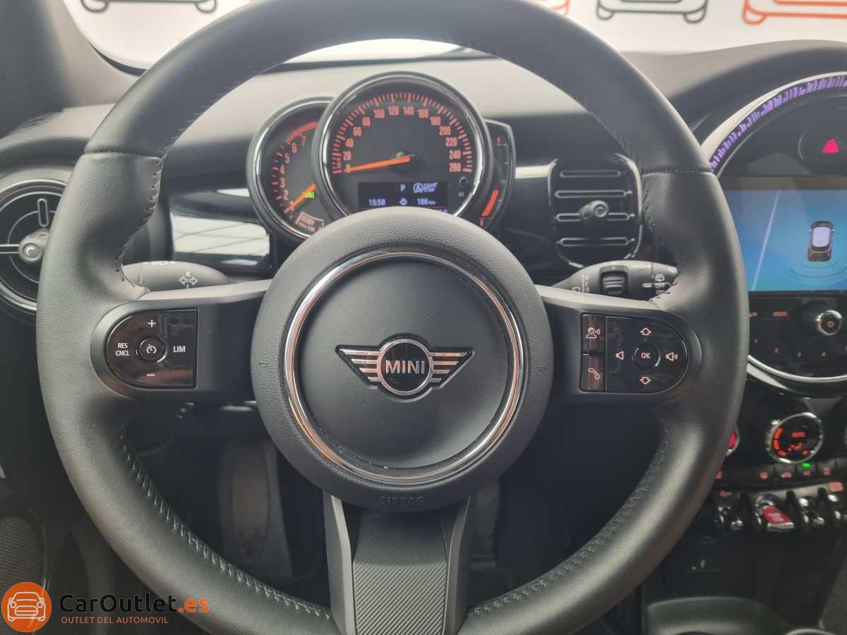 20 - MINI Cooper 2022 - AUTO