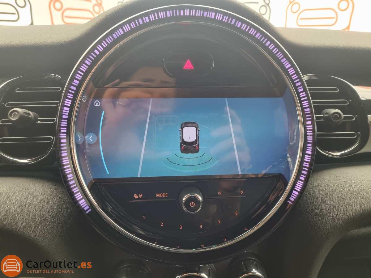 27 - MINI Cooper 2022 - AUTO