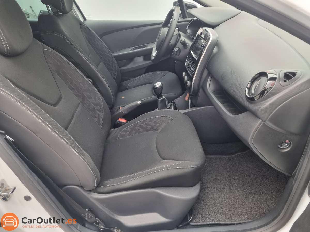 14 - Renault Clio 2019