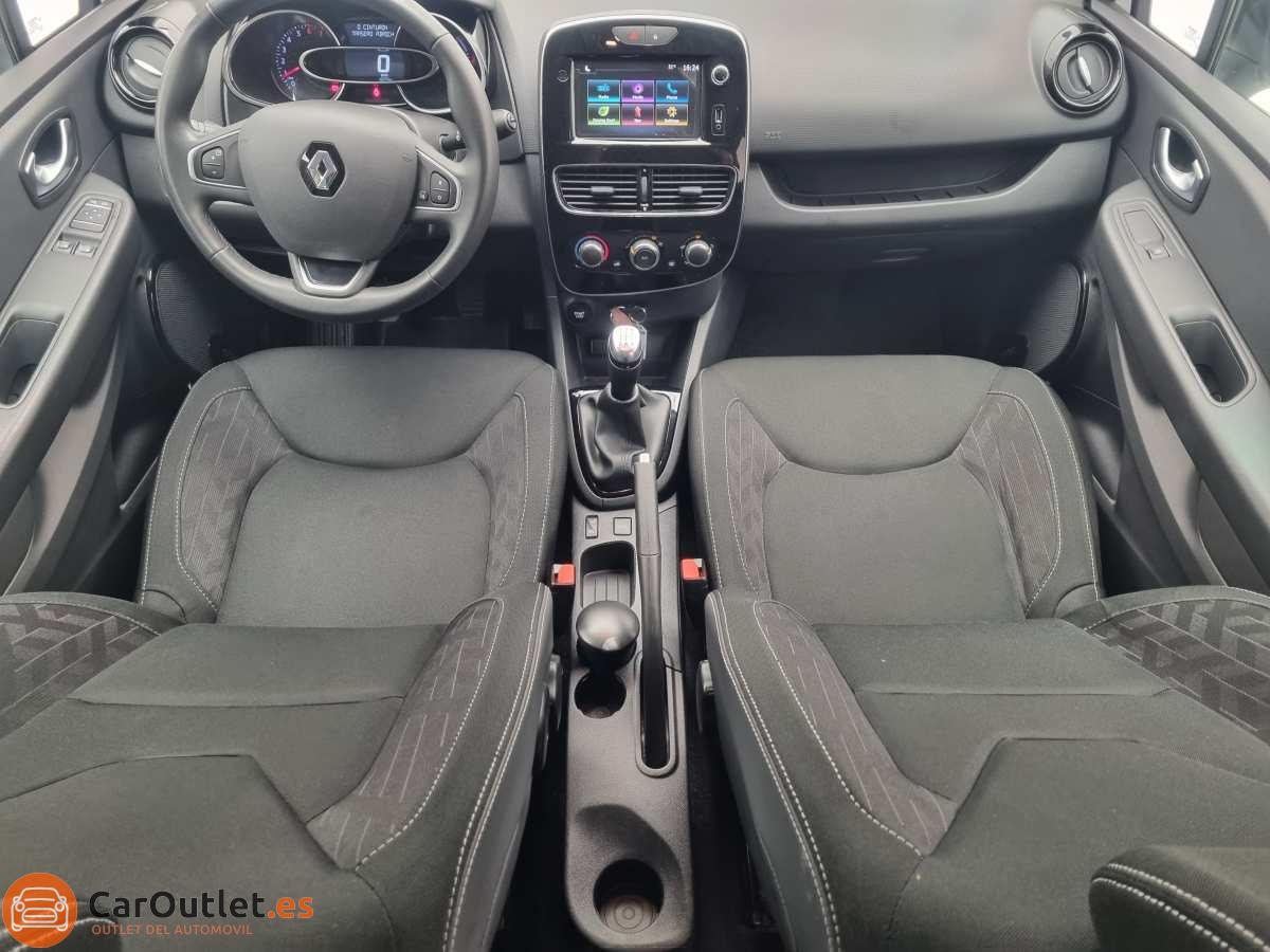 15 - Renault Clio 2019